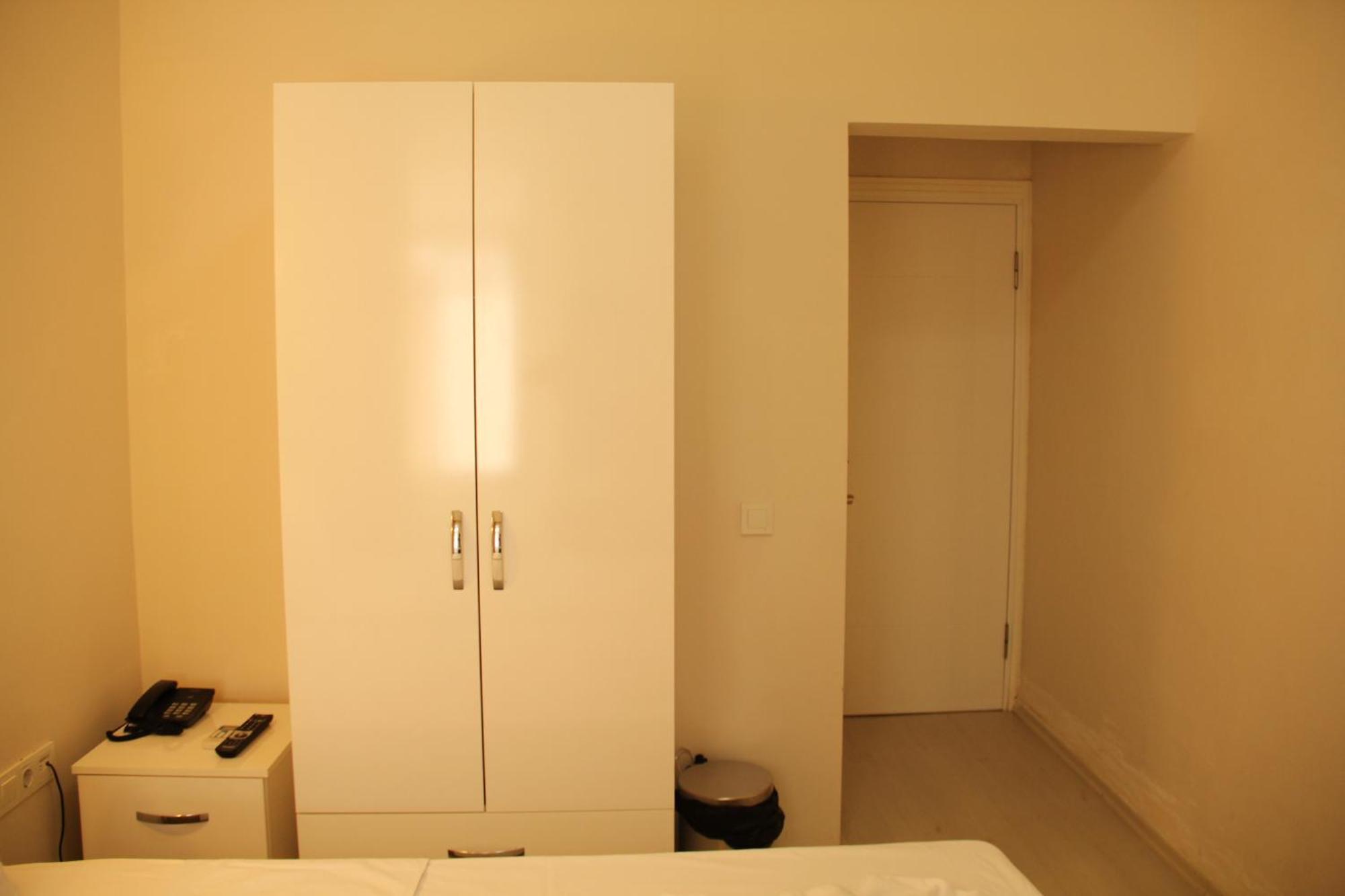 Eagle Residence Taksim Istanbul Room photo